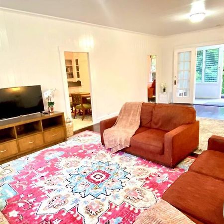 Your Hilo Homebase - Lovely 3 Bedroom In Heart Of Hilo With Ac! Eksteriør bilde