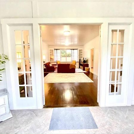 Your Hilo Homebase - Lovely 3 Bedroom In Heart Of Hilo With Ac! Eksteriør bilde
