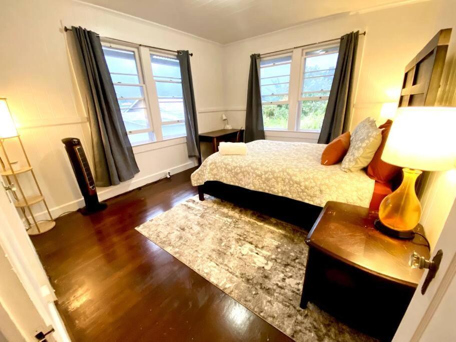 Your Hilo Homebase - Lovely 3 Bedroom In Heart Of Hilo With Ac! Eksteriør bilde