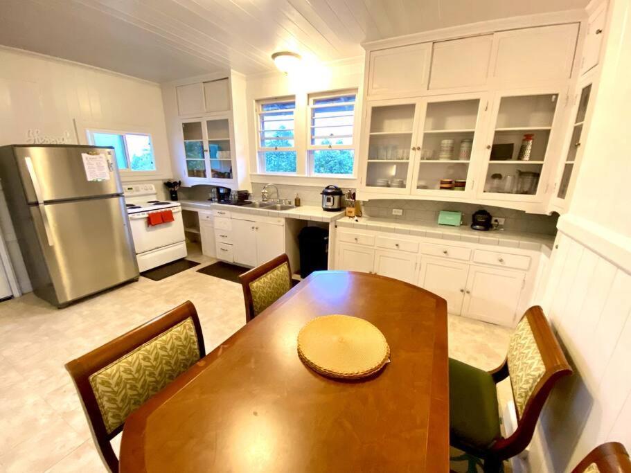 Your Hilo Homebase - Lovely 3 Bedroom In Heart Of Hilo With Ac! Eksteriør bilde
