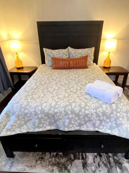 Your Hilo Homebase - Lovely 3 Bedroom In Heart Of Hilo With Ac! Eksteriør bilde