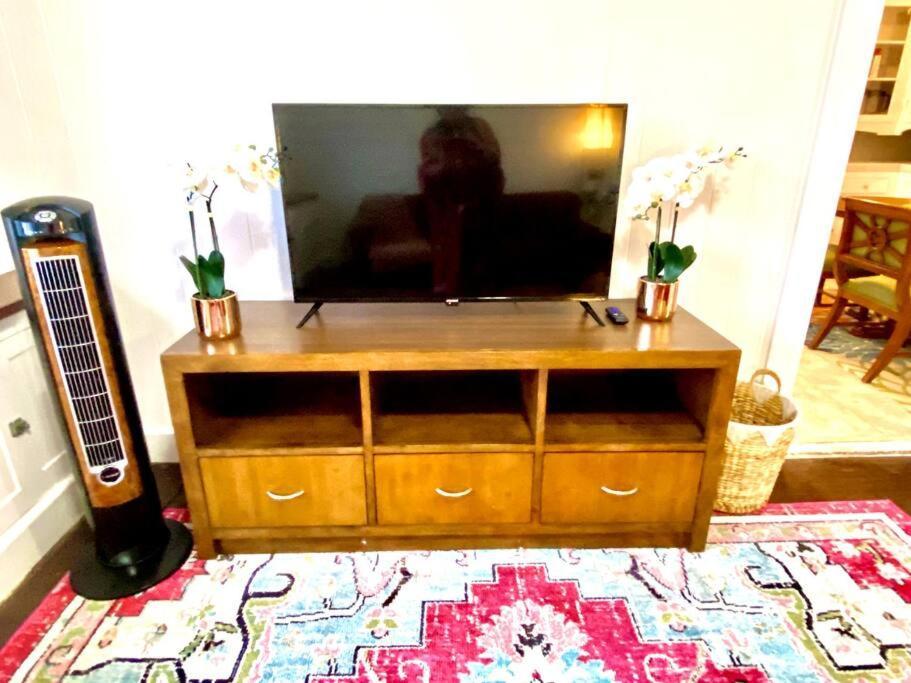 Your Hilo Homebase - Lovely 3 Bedroom In Heart Of Hilo With Ac! Eksteriør bilde